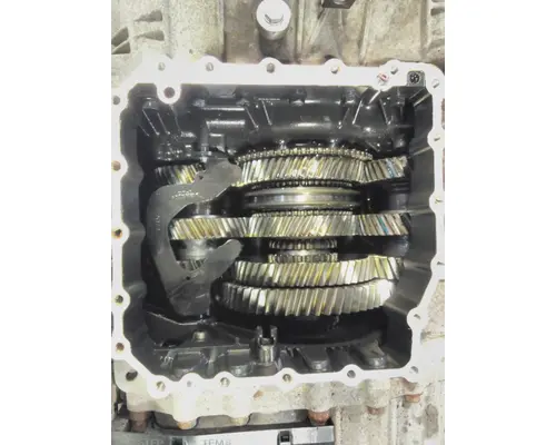 PACCAR PO-16F112C TRANSMISSION ASSEMBLY