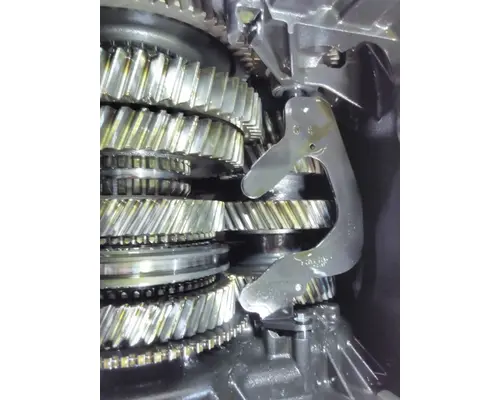 PACCAR PO-16F112C TRANSMISSION ASSEMBLY