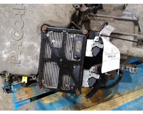 PACCAR PO-16F112C TRANSMISSION CONTROL MODULE (TCM)