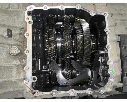 PACCAR PO-16F112C TransmissionTransaxle Assembly
