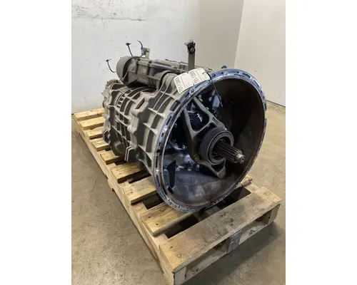 PACCAR PO16F112C Transmission Assembly