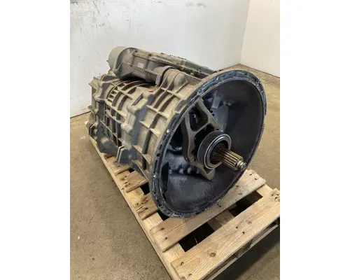 PACCAR PO16F112C Transmission Assembly