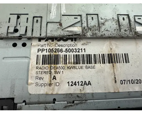 PACCAR PP105266-5403211 Radio