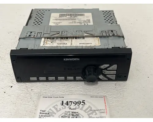 PACCAR PP105266-5403211 Radio