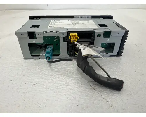 PACCAR PP107180-7103211200 Radio