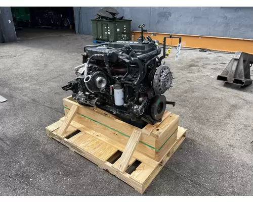 PACCAR PX-7 Engine Assembly