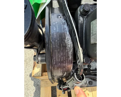 PACCAR PX-8 Engine Assembly