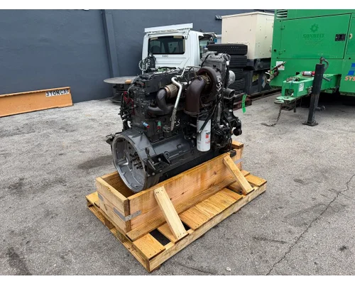 PACCAR PX-8 Engine Assembly