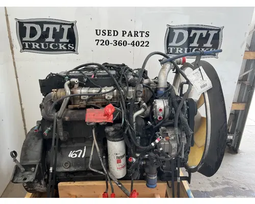 PACCAR PX-8 Engine Assembly