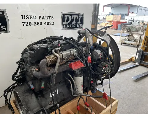 PACCAR PX-8 Engine Assembly