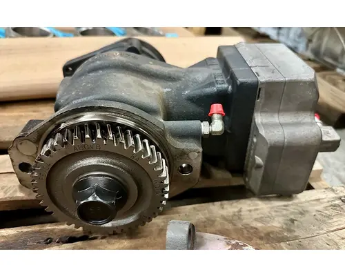 PACCAR PX-9 Air Compressor