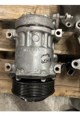 PACCAR PX-9 Air Conditioner Compressor