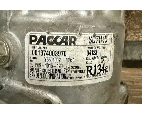 PACCAR PX-9 Air Conditioner Compressor