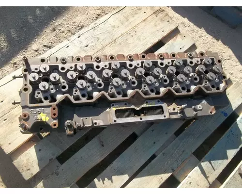 PACCAR PX-9 CYLINDER HEAD