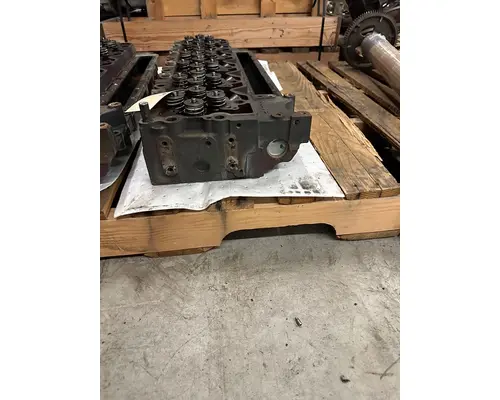 PACCAR PX-9 Cylinder Head