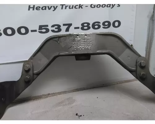 PACCAR PX-9 ENGINE MOUNTS, ENGINE (REAR)