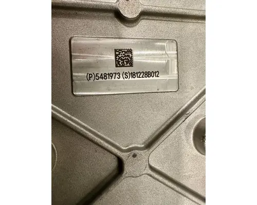 PACCAR PX-9 Valve Coverengine cover