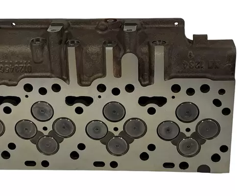 PACCAR PX9 Cylinder Head