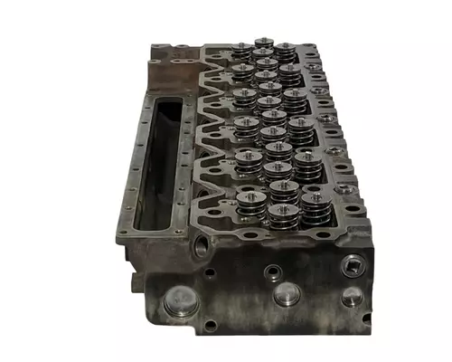 PACCAR PX9 Cylinder Head