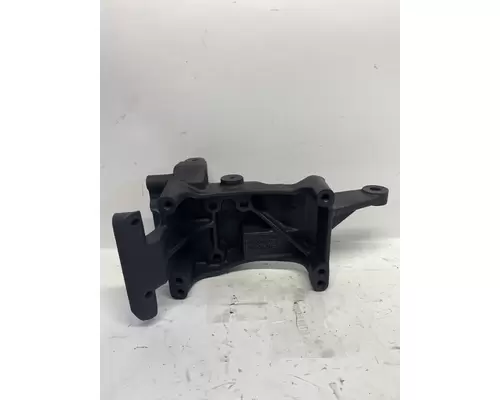 PACCAR PX9 Engine Bracket