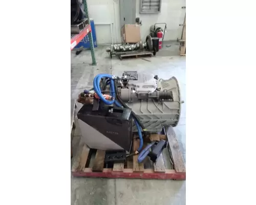 PACCAR PXD-18F118D Transmission Assembly