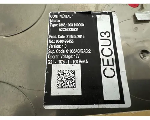 PACCAR Q21-1076-1-100 ECM (Cab Control Module)