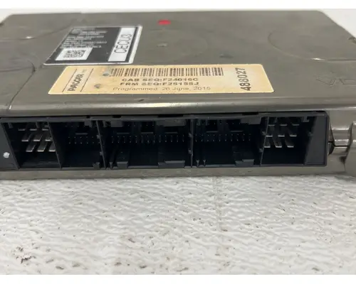PACCAR Q21-1076-1-100 ECM (Cab Control Module)