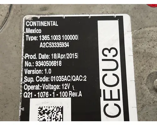 PACCAR Q21-1076-1-100 ECM (Cab Control Module)