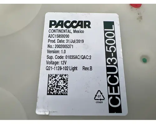 PACCAR Q21-1128-102 ECM (Cab Control Module)