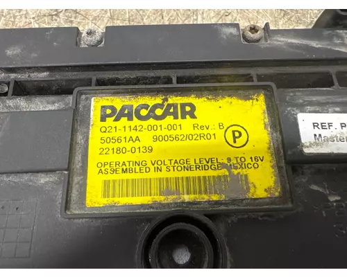 PACCAR Q21-1142-001-001 ECM (chassis control module)