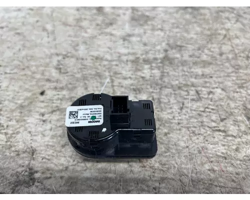 PACCAR Q27-1012-102 Dash  Console Switch