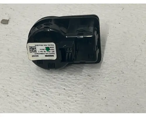 PACCAR Q27-1012-102 Dash  Console Switch