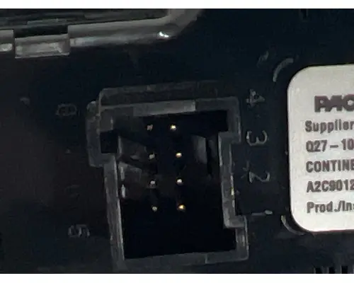 PACCAR Q27-1012-102 Dash  Console Switch