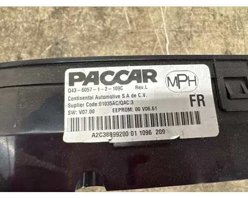 PACCAR Q43-6057-1-2-109C Instrument Cluster