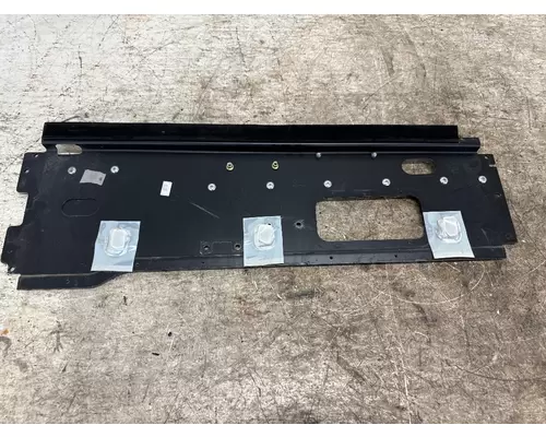 PACCAR R25-6067R Door Panel (Trim)