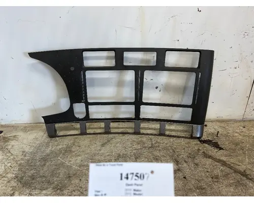 PACCAR S18-1031-0171721 Dash Panel