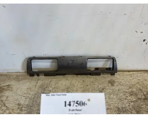 PACCAR S18-1034 Dash Panel