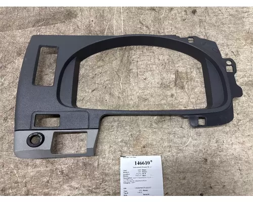PACCAR S18-1050-1C2761 Instrument Cluster Bezel
