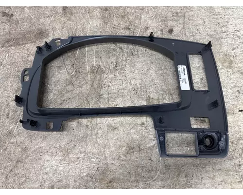 PACCAR S18-1050-1C2761 Instrument Cluster Bezel