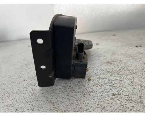 PACCAR S21-1011 Fuel Pedal Assembly