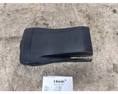 PACCAR S60-1517 Interior Trim Panel