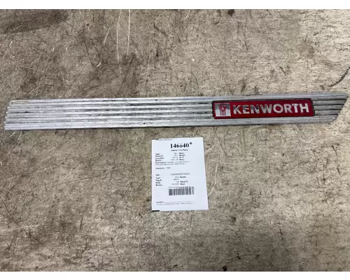 PACCAR S60-1530 Interior Trim Panel