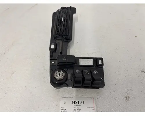 PACCAR S64-1313 Dash Panel