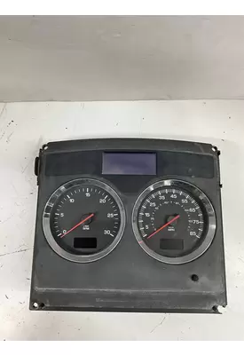 PACCAR T660 Instrument Cluster
