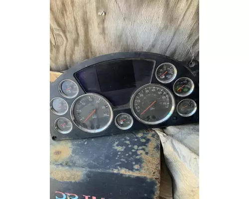 PACCAR T680 INSTRUMENT GAUGE CLUSTER Instrument Cluster