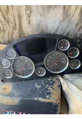 PACCAR T680 INSTRUMENT GAUGE CLUSTER Instrument Cluster