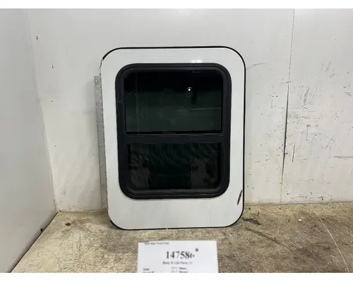 PACCAR T680 Body & Cab Parts, Misc.