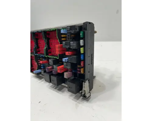 PACCAR T680 Fuse Box