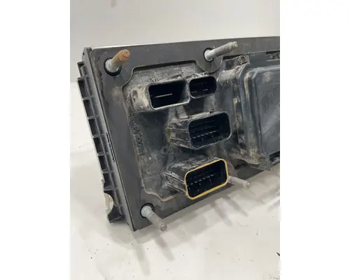 PACCAR T680 Fuse Box