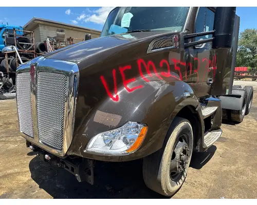 PACCAR T680 Hood